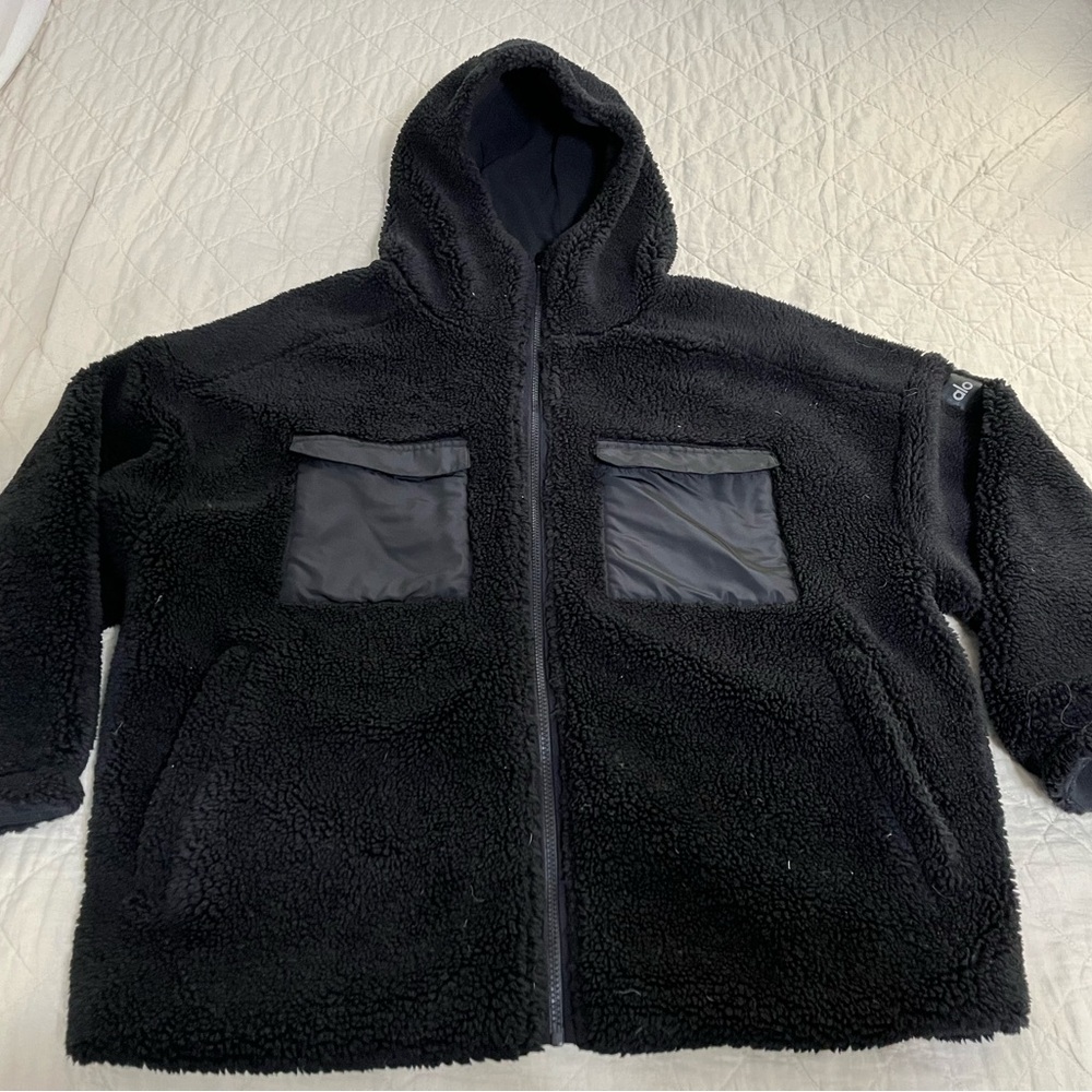 ALO Yoga Black Teddy Jacket with Pockets